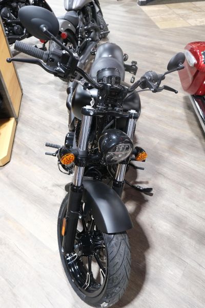 NEW 2025 INDIAN MOTORCYCLE CHIEF DARK HORSE  Family PowerSports (877) 886-1997 familypowersports.com 