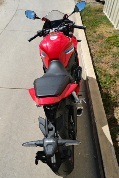 NEW 2025 HONDA CBR650R ECLUTCH Image 4