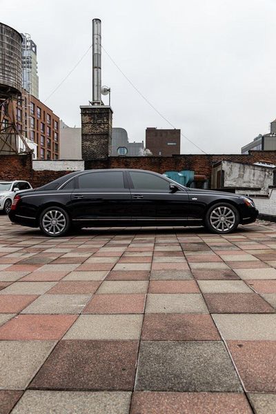 2009 Maybach 62S Image 106