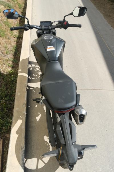 NEW 2025 HONDA CB300R ABS Image 4