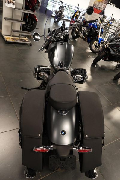 2025 BMW R 18 CLASSICImage 6