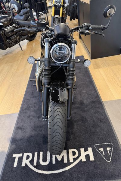 2026 Triumph Bonneville Bobber