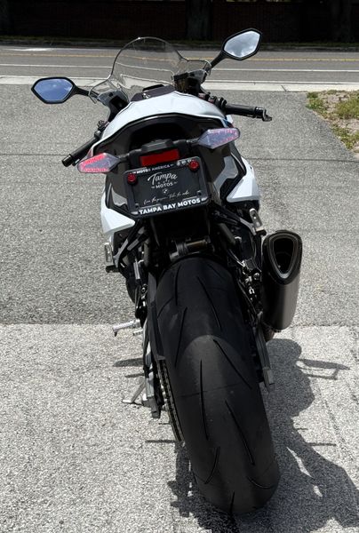 2026 BMW S 1000 RR