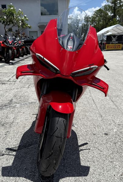 Used 2025 Ducati Panigale V4 