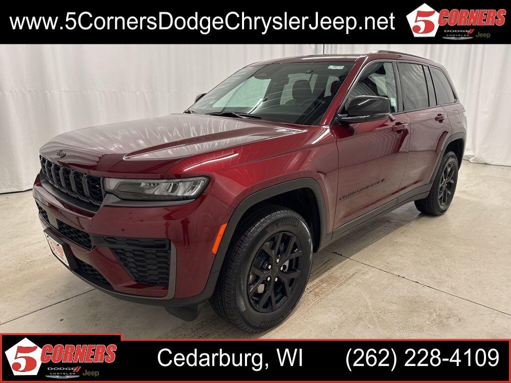 2026 Jeep Grand Cherokee Grand Cherokee Laredo Altitude 4x4