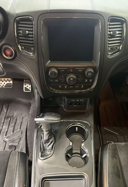 Used 2018 Dodge Durango SRTImage 24