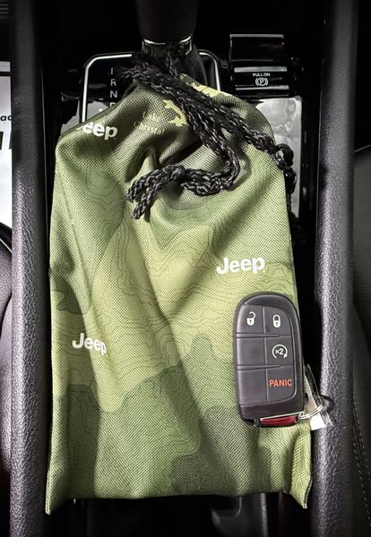 Used 2024 Jeep Compass LimitedImage 25