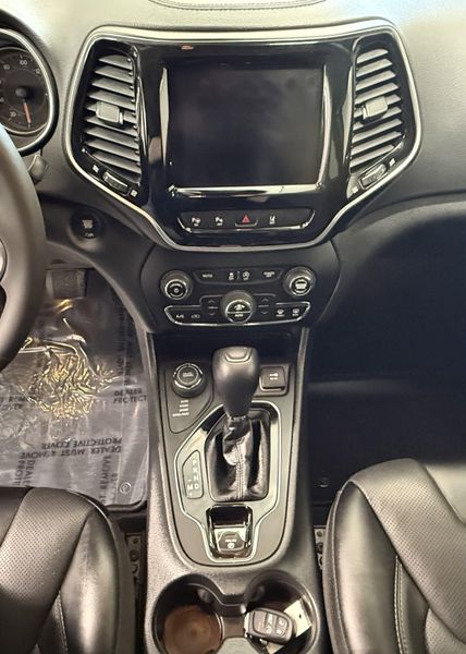 Used 2022 Jeep Cherokee LimitedImage 22