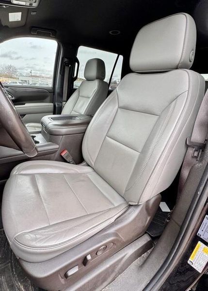 Used 2021 GMC Yukon SLTImage 10