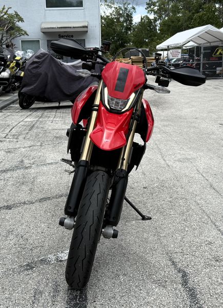 2024 Ducati Hypermotard 698 Mono