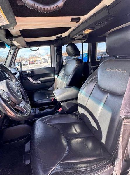 Used 2016 Jeep Wrangler Unlimited SaharaImage 11