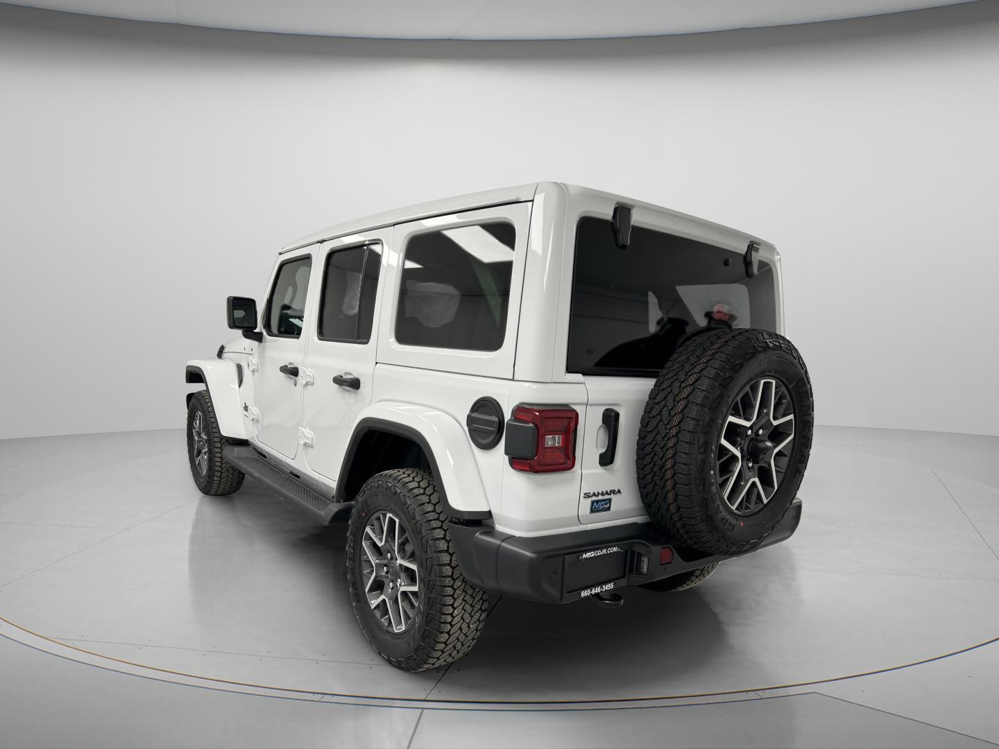 2026 Jeep Wrangler 4-Door Sahara - Photo 6