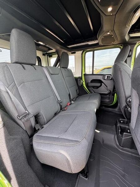 New 2026 Jeep Wrangler 4-door Sport SImage 15