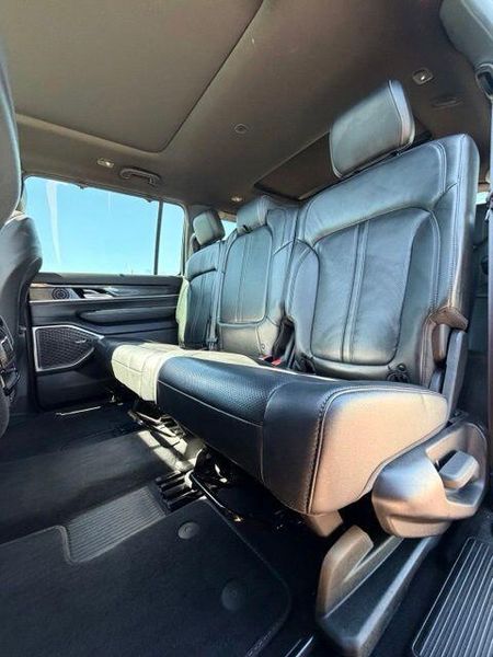 2022 Jeep Wagoneer Series IImage 11