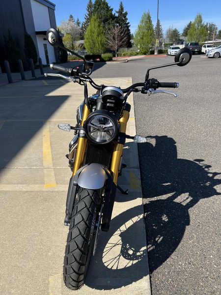 New 2026 Triumph SCRAMBLER 900 