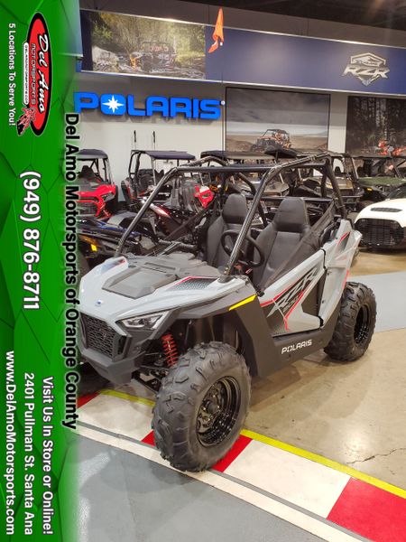 2024 Polaris RZR 200 EFIImage 4