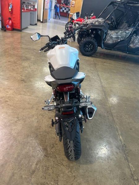 New 2025 Honda CB 750 HORNET Image 4