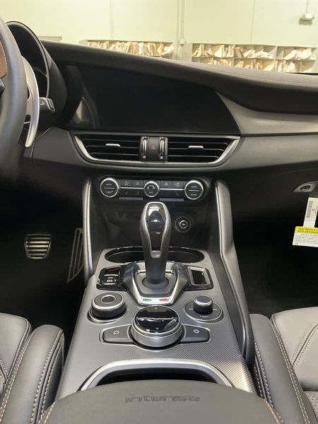 New 2025 Alfa Romeo Giulia Intensa AwdImage 14