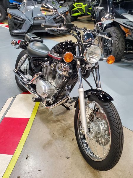 New 2025 Yamaha V STAR 250 Image 2