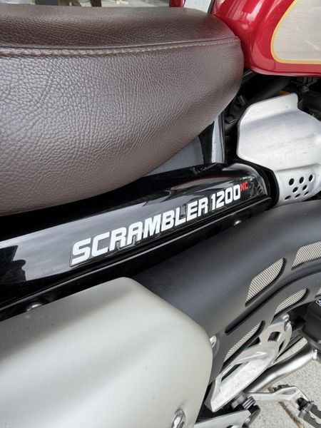 2022 Triumph Scrambler 1200 XC GOLD LINE EDITION