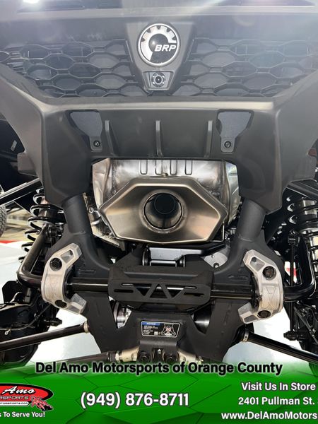 2025 Can-Am MAVERICK R MAX X RS WITH SMART-SHOX 999T DCTImage 16