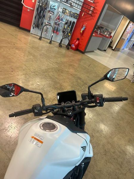 New 2025 Honda CB 750 HORNET Image 11