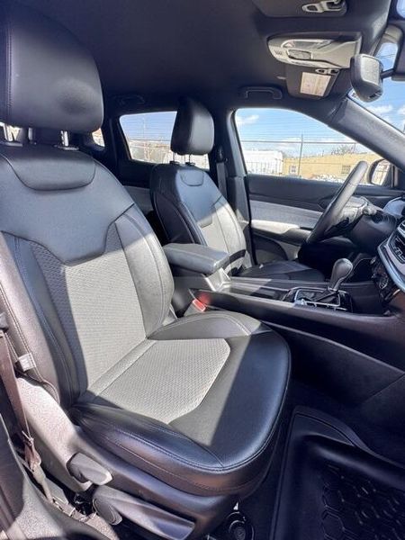 Used 2024 Jeep Compass LatitudeImage 14