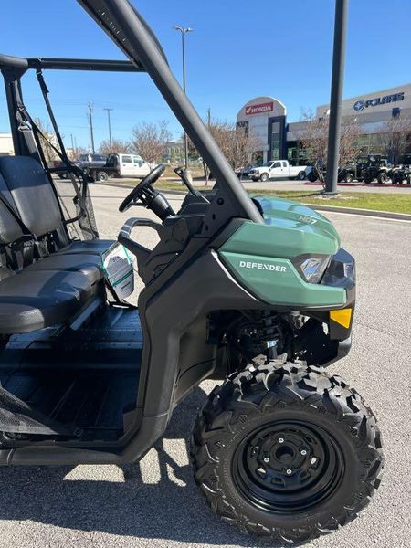 New 2026 Can-Am DEFENDER MAX HD7 Image 11