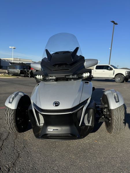 2023 Can-Am SPYDER RT LIMITED HYPER SILVER PLATINUMImage 6