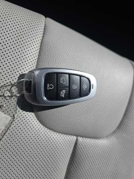 2024 Hyundai Palisade Limited photo 30
