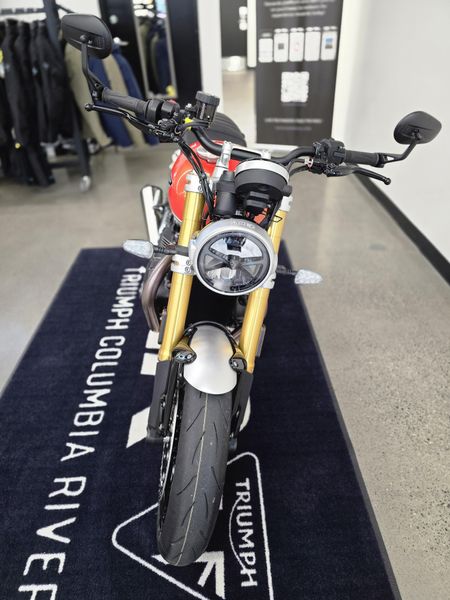 2025 Triumph SPEED TWIN 1200 RS 
