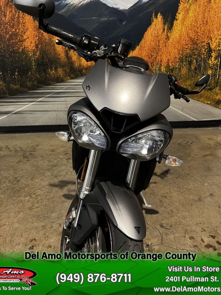 2018 Triumph Street Triple RSImage 4