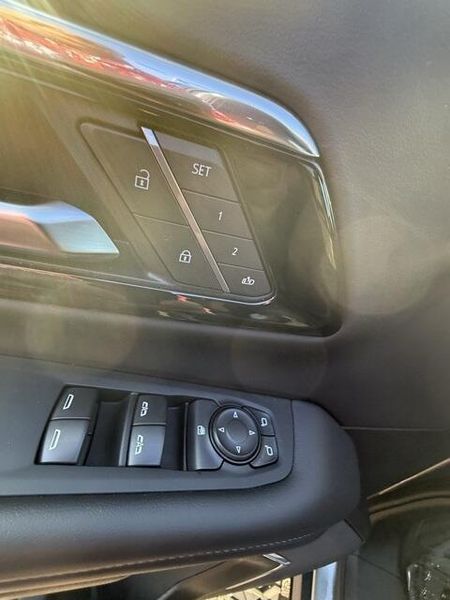 2025 Chevrolet Tahoe Z71 photo 20