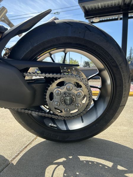Used 2022 Ducati Streetfighter V4S 