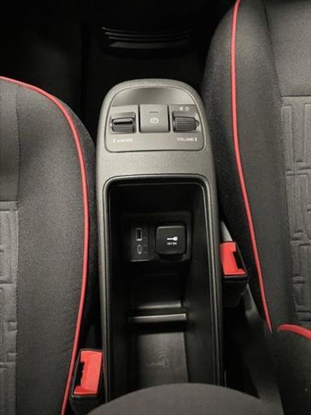 New 2024 Fiat 500e Inspi(red)Image 15