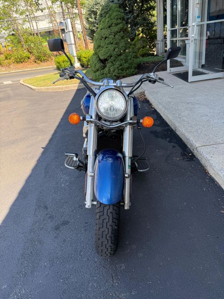 2010 Kawasaki Vulcan 900 ClassicImage 3