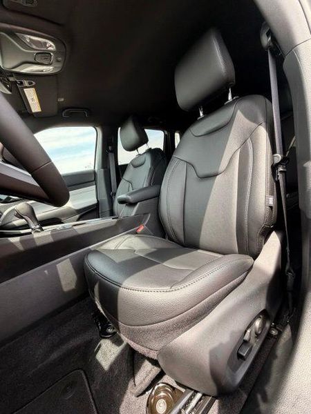 New 2026 Jeep Compass Limited 4x4Image 11