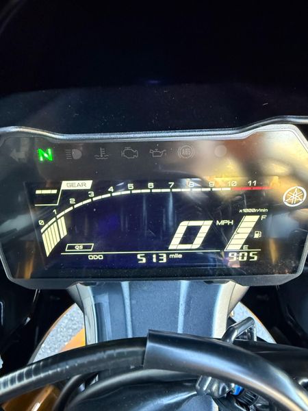 2025 Yamaha R 7 Image 6