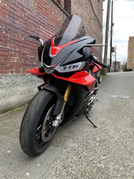 Used 2022 Aprilia RSV FACTORY 
