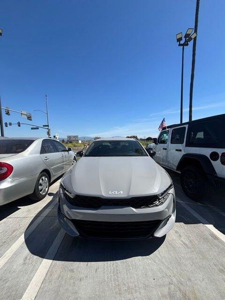 Used 2022 Kia K5 GT-LineImage 2