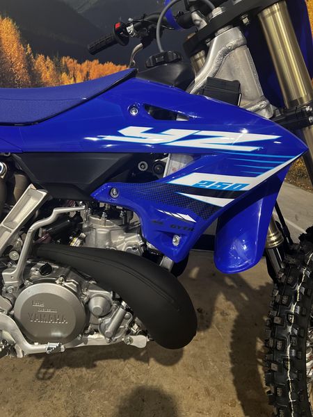 2026 Yamaha YZ250 Image 10