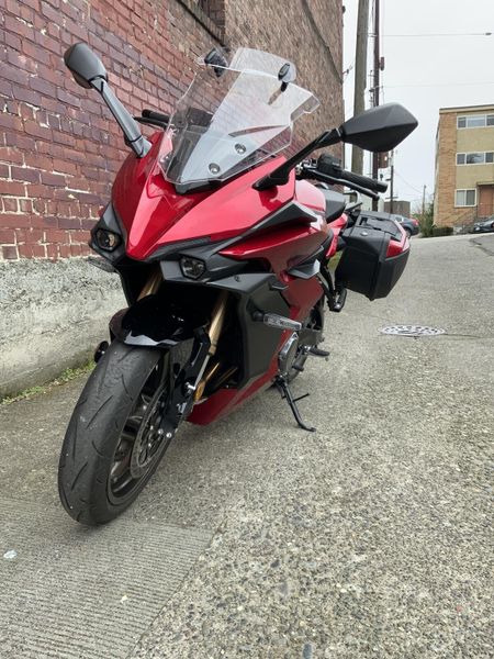 Used 2024 Suzuki GSX1000GT 