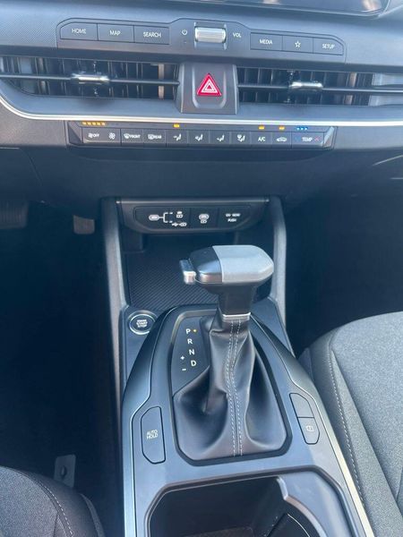 Used 2025 Kia K4 LXSImage 12