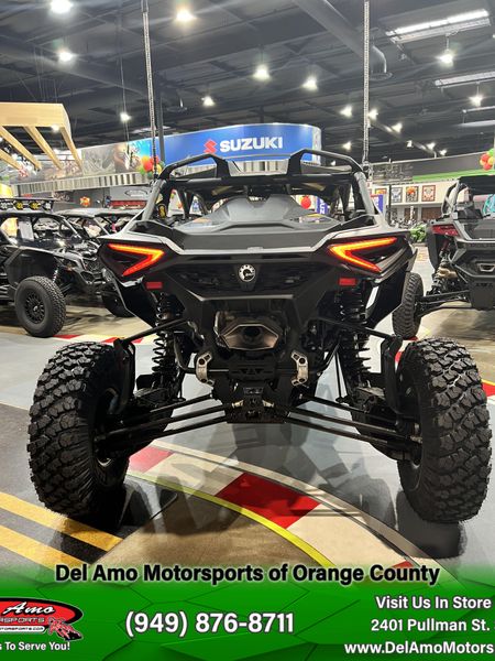 2025 Can-Am MAVERICK R MAX X RS WITH SMART-SHOX 999T DCTImage 14