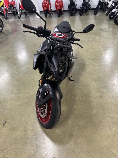 New 2026 Suzuki GSX 8S Image 8