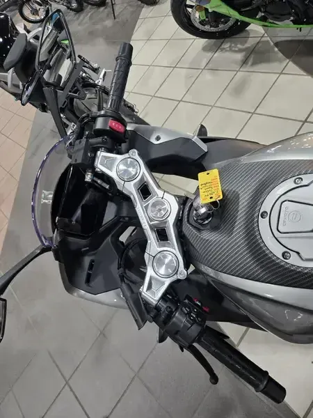 NEW 2026 CFMOTO 300SS Image 12