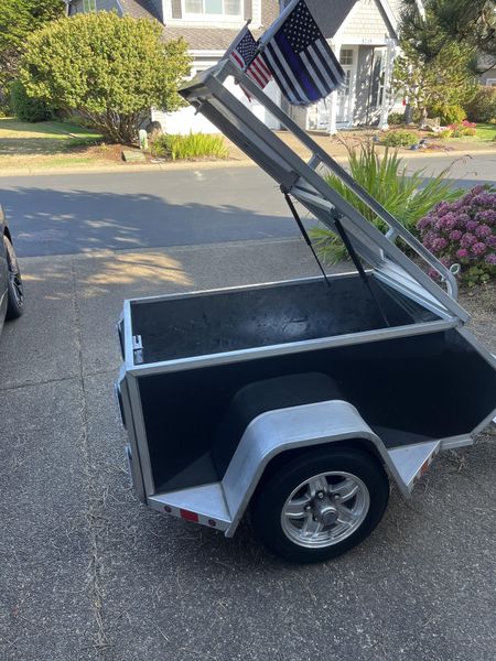 2018 Honda Gold Wing Tour - PEARL WHITE - WITH TRAVEL TRAILER 