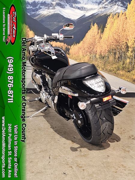 2025 Suzuki BOULEVARD M109RImage 6