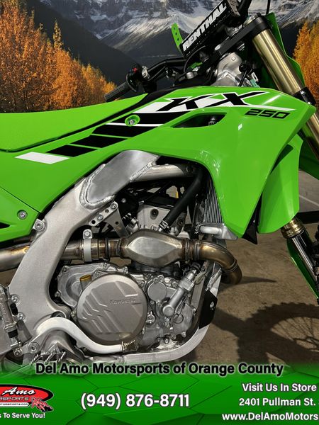 2025 Kawasaki KX 250Image 6