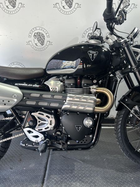 2024 Triumph SCRAMBLER 1200 X